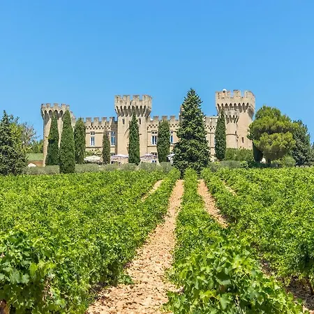 Du Chateau Des Fines Roches Hotel 4*