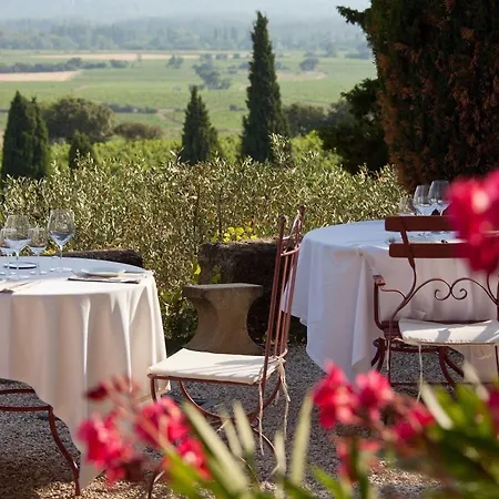 Du Chateau Des Fines Roches 4*